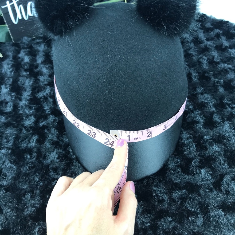 H&M Double Puffball Hat - Picture 5 of 15
